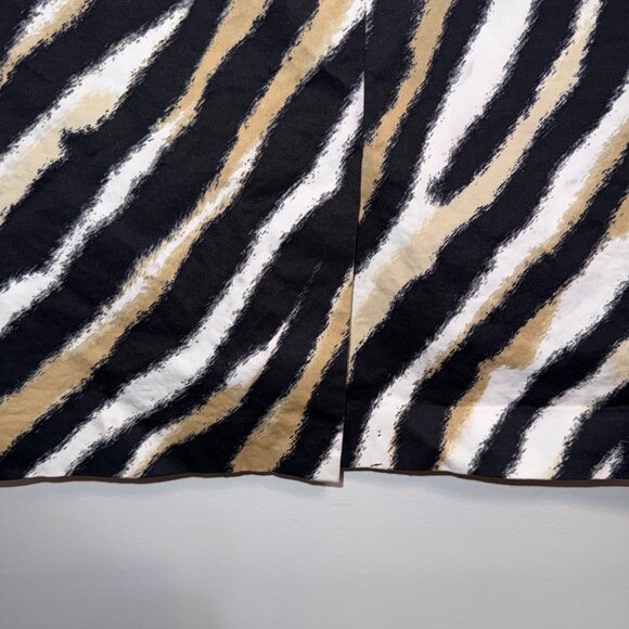 Talbots Zebra Print Pencil Skirt 100% Polyester Size 10P - Picture 7 of 7